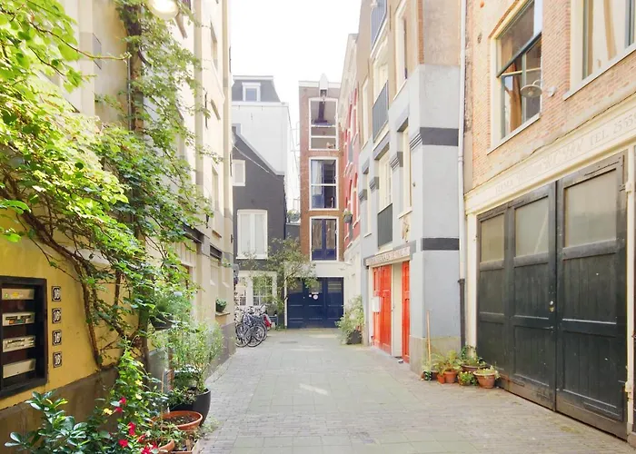 Green Alley Studio